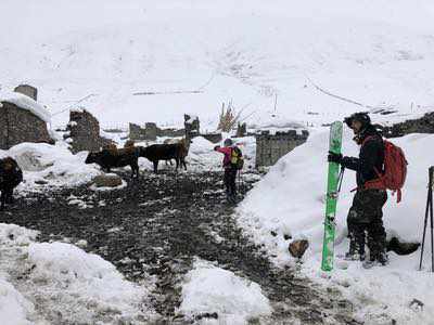 Non ci si stanca mai di sciare nello Svaneti (Georgia)